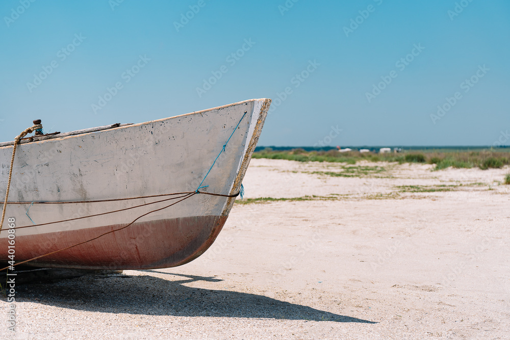 Obraz premium boat on the beach