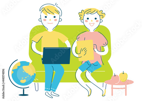 パソコン、タブレットなどOA機器で学ぶ子どもたち　イラスト素材				
