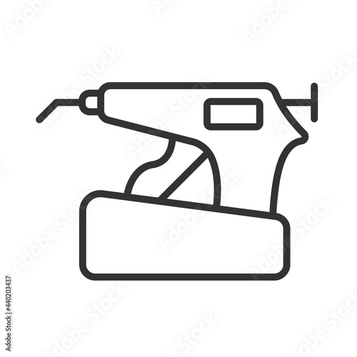 Obturation system linear icon. Endodontics equipment for baking gutta-percha. Endo Heated Pen Condensation for root canal filling system. Vector illustration. Editable stroke