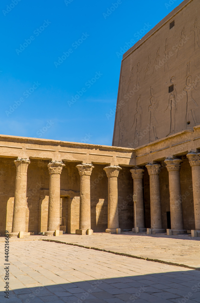 SC - Vertical view of the inside the Temple of Horus in Edfu (Edfu Temple) from the Greek period