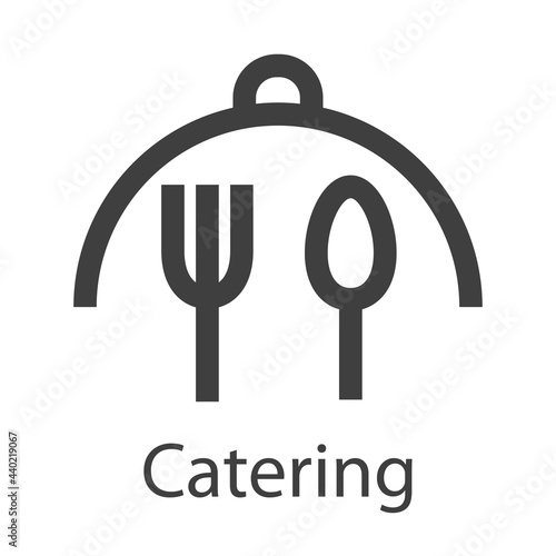 Logotipo con texto Catering con tapadera de bandeja de comida con tenedor y cuchara con lineas en color gris