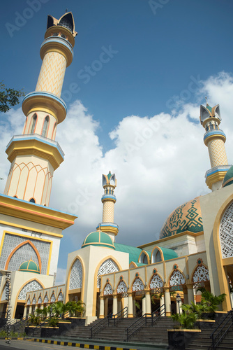 Mezquita de Habbul Wathan en lombok photo