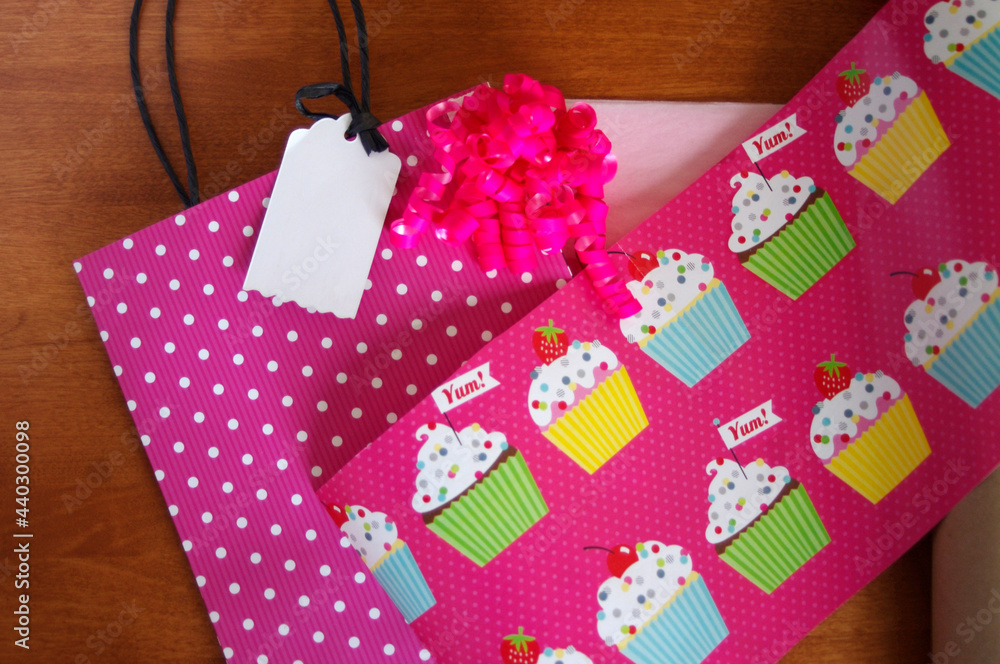 Obraz premium pink birthday gift wrapping supplies 