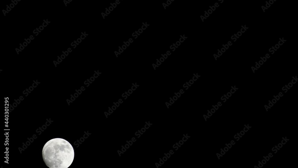 Moon Timelapse, Stock time lapse : Full moon rise in dark nature sky, night time. Full moon disk time lapse with moon light up in night dark black sky. High-quality free video footage or timelapse Moon Timelapse, Stock time lapse : Full moon rise in dark nature sky, night time. Full moon disk time lapse with moon light up in night dark black sky. High-quality free video footage or timelapse