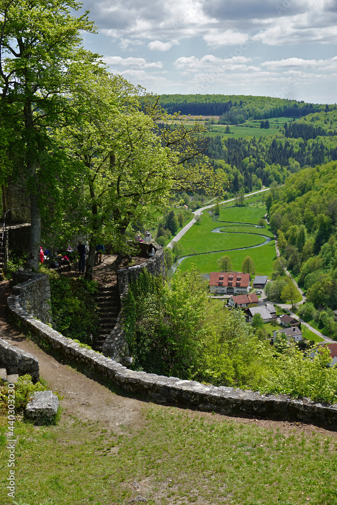 Burg Hohengundelfingen, Blick ins Lautertal, Schwäbische Alb, Deutschland