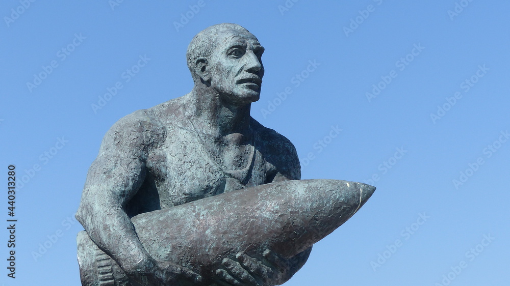 Here you can see a statue of Seyit Onbasi. İt is pefect as a backround or a poster and more Here you can see a statue of Seyit Onbasi. İt is pefect as a backround or a poster and more