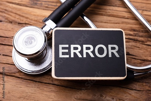 Fotografi Cholesterol Word With Stethoscope On Wooden Table