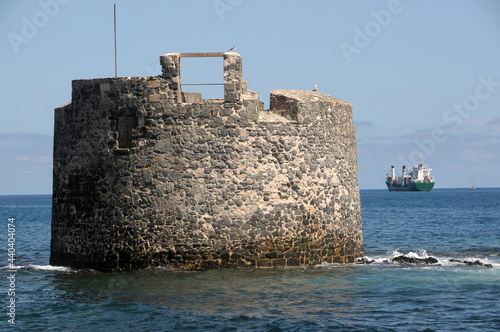Antiguo castillo de San Cristobal en la costa de la ciudad de Las Palmas de Gran Canaria