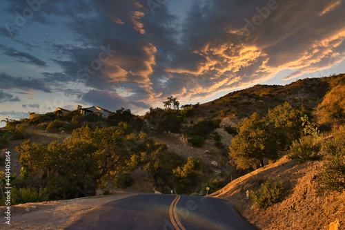 Hiking on the Fearing trail in Montecito California