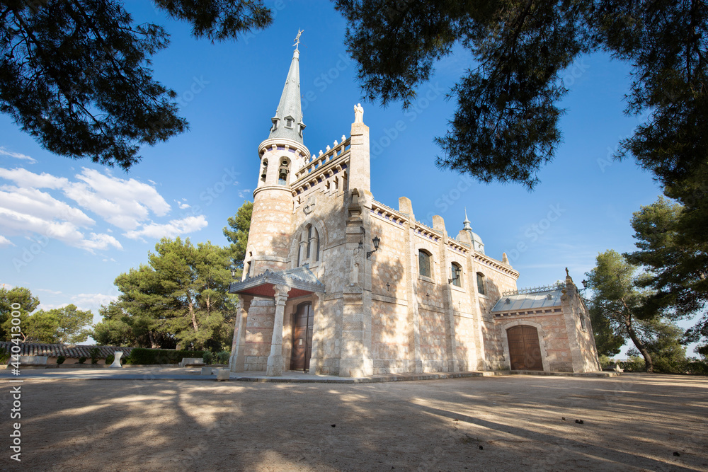 Ermita católica. Iglesia católica pequeña en España.