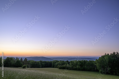 Bei Sonnenuntergang auf dem Staffelberg bei Bad Staffelstein in Franken in Deutschland