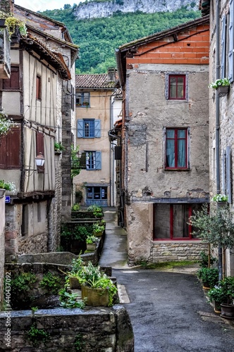 Stroll the streets of Saint-Antonin-Noble-Val, the setting for the feature film The Hundred-Foot Journey, and enjoy a delicious drink on one of the terraces