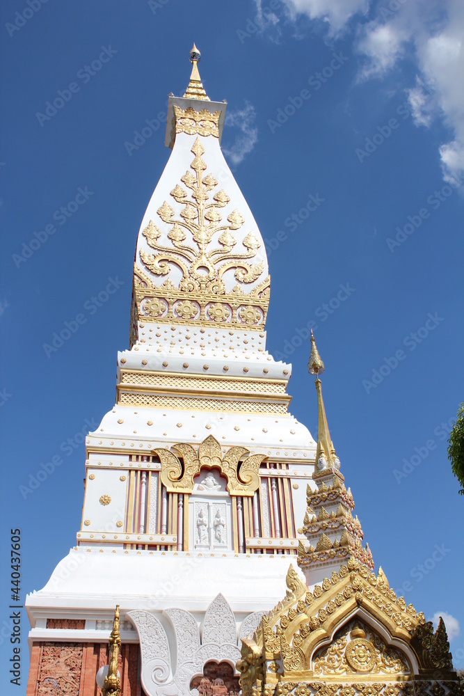 Fototapeta premium Wat Phra That Phanom at Nakhon Phanom, Thailand.