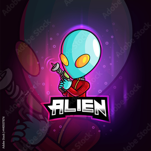 The alien mascot esport logo design