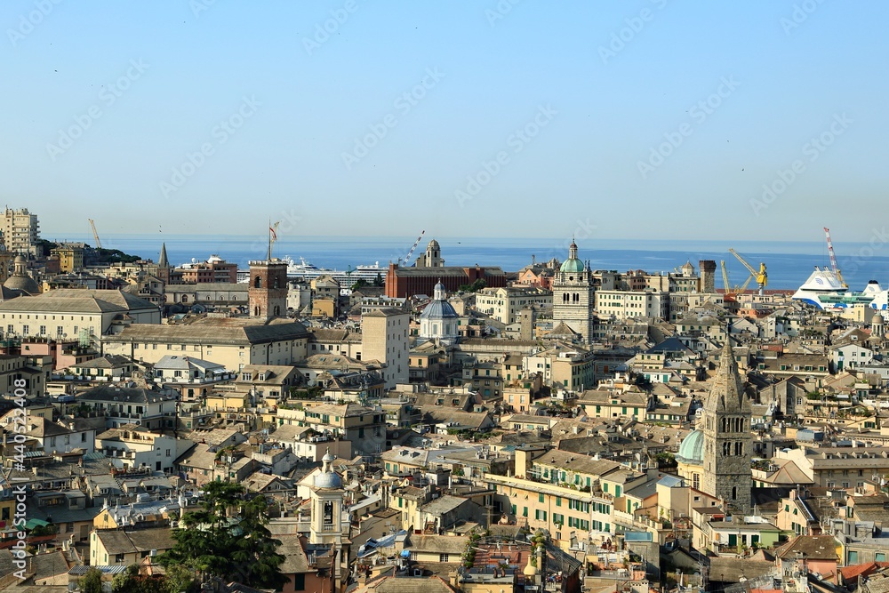 Genova vista dal Castelletto