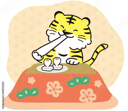 こたつの中で餅を食べるトラ(2022年賀状素材・寅)