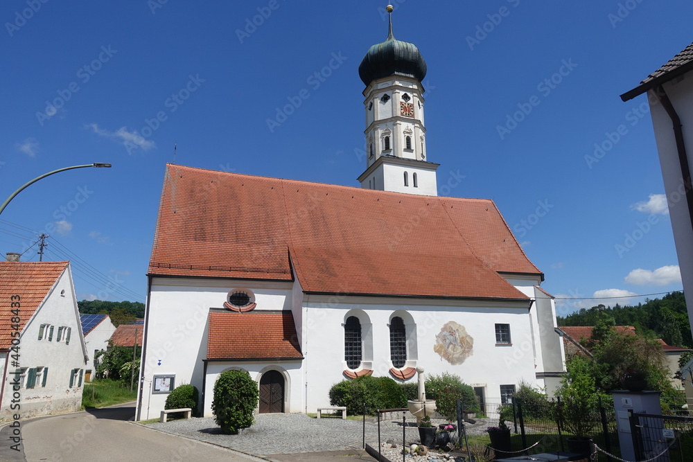 Schöne Kirche in Buggenhofen