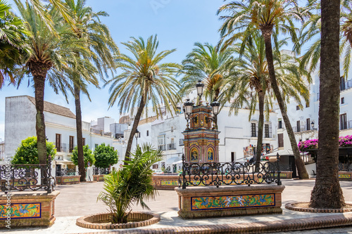 Famous Plaza de Espa  a  Spain Square  in Vejer de la Frontera  Cadiz  Andalucia  Spain