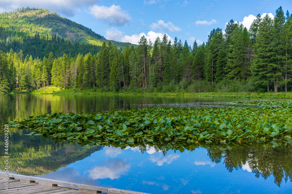 Fototapeta premium Round Lake