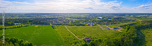 Panoramiczny widok południowo-wschodniej części miejscowości Kłodawa w pobliżu miasta Gorzów Wielkopolski 