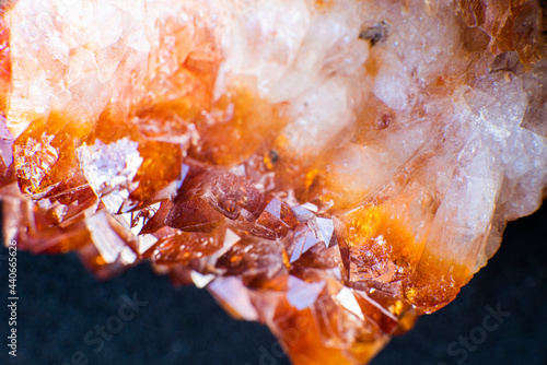 Fotografie citrine natural quartz semigem geode crystals geological mineral isolated