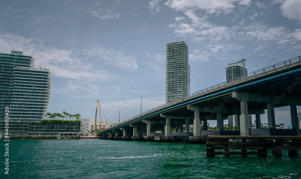Naklejka premium city harbour bridge miami beach florida travel vacation summer panorama 