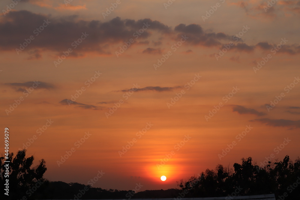 sunset, sky, sun, clouds, sunrise, orange, nature, cloud, landscape, evening, red, blue, morning, dusk, silhouette, trees, beautiful, light, horizon, summer, tree, yellow, twilight, city