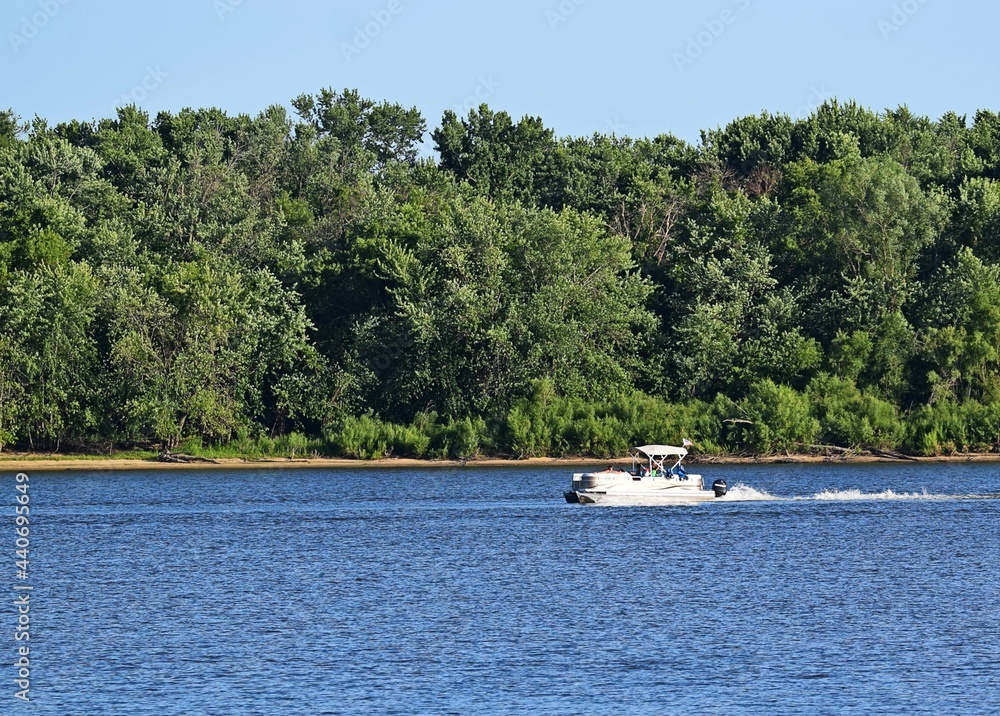 Obraz premium boat on the river