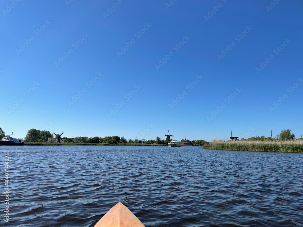 Canoeing towards IJlst
