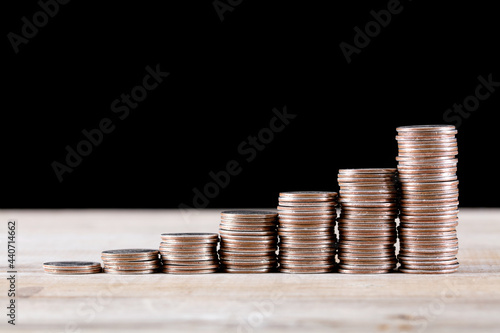 Row of increasing coins