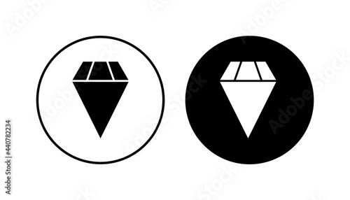 Diamond icon set. diamond gems vector icon.