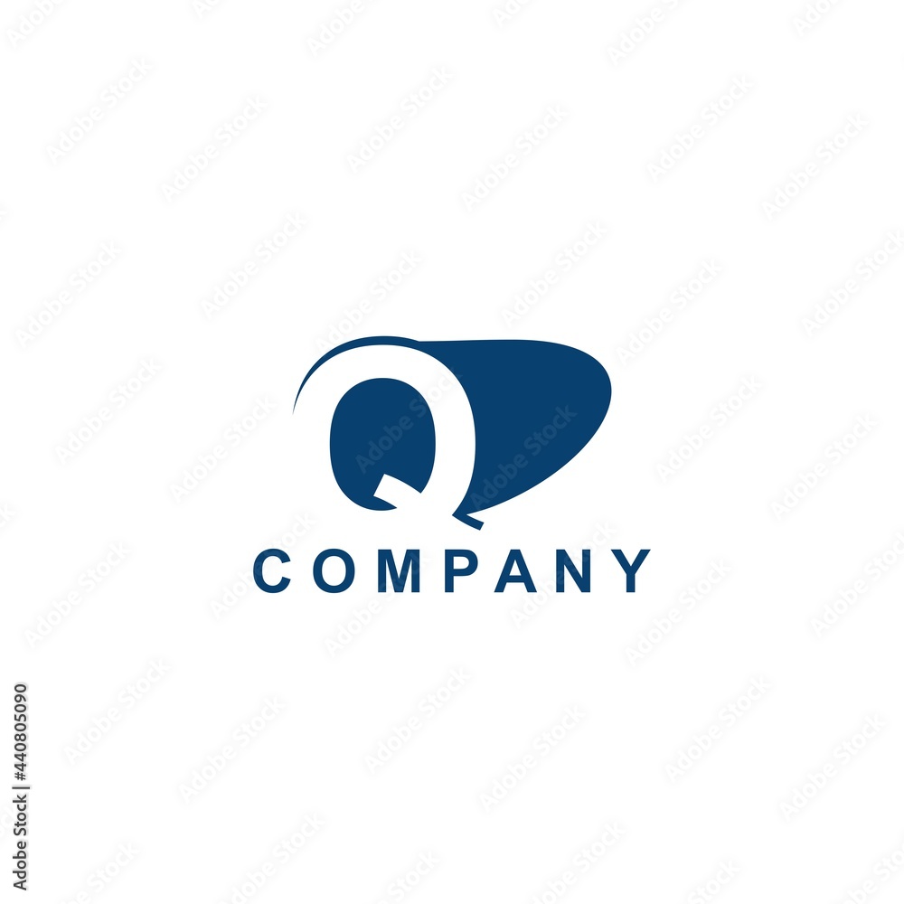 Fototapeta premium Company Logo Initial Letter Q Negative Space vector design for business brands identity