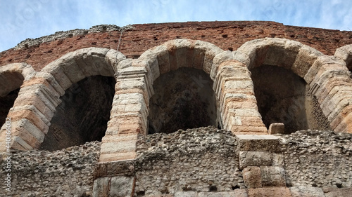 roman aqueduct country