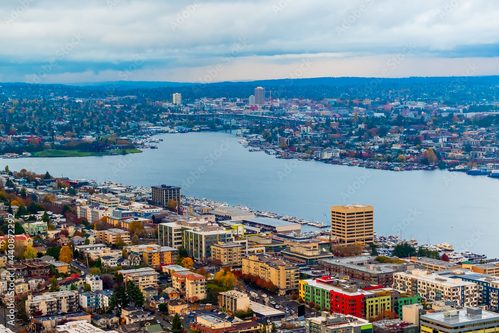 Obraz premium Seattle, City view of Seattle, top view of downtown Seattle skyline in Seattle Washington, USA