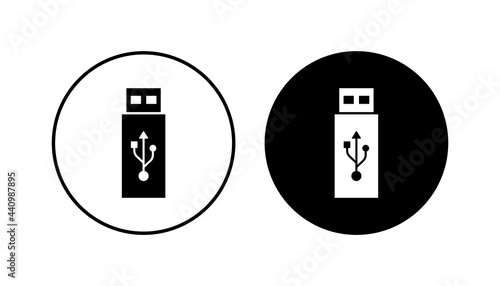 Usb icon set. Flash disk icon vector