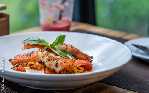 Shrimps Spaghetti With Spicy Paste Sauce 
