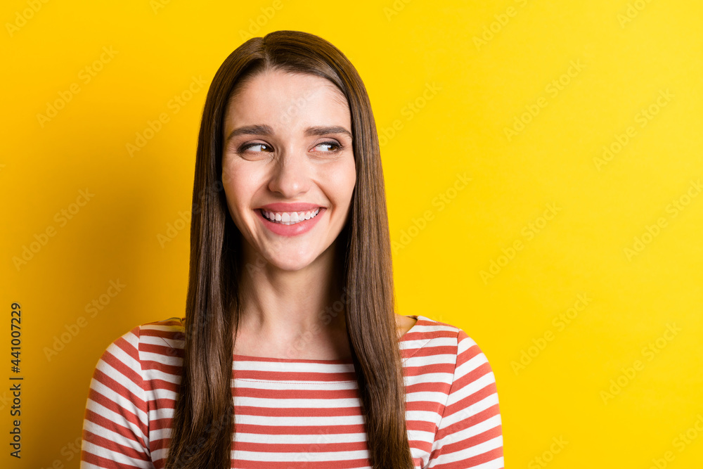 Photo of sweet long hairdo millennial lady look empty space wear red sweater isolated on vibrant yellow color background Photo of sweet long hairdo millennial lady look empty space wear red sweater isolated on vibrant yellow color background
