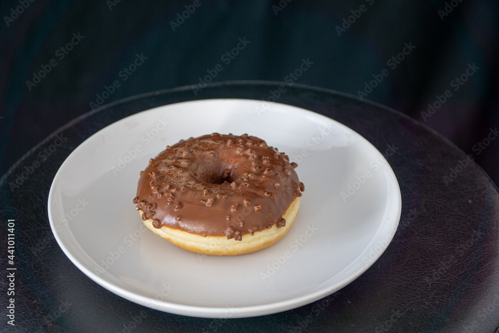 Donut auf Teller Donut auf Teller