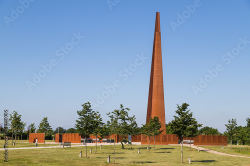 Fotografia Memorial Spire at the International Bomber Command Centre