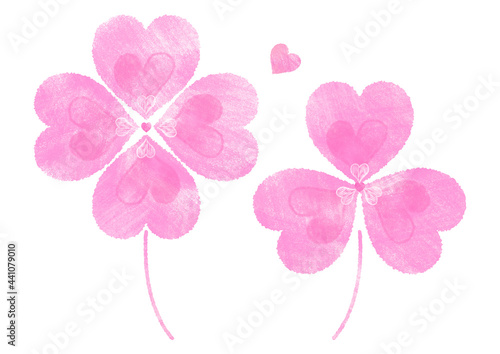 ハッピークローバー ピンク パステル風