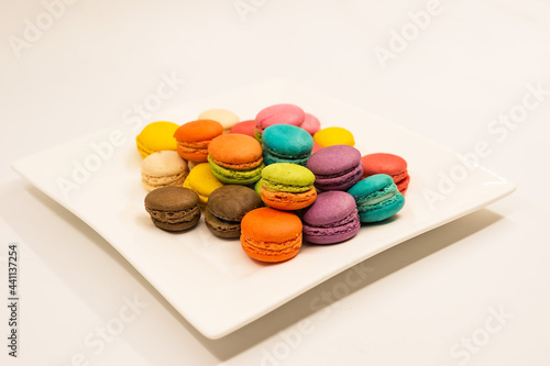 french macaron cookie