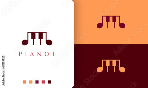 simple and modern piano logo or icon