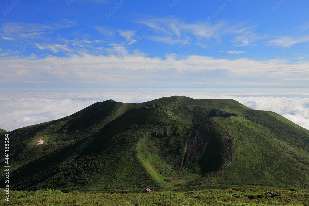 Mt.Hakkoda 晴天下の八甲田山 Mt.Hakkoda 晴天下の八甲田山