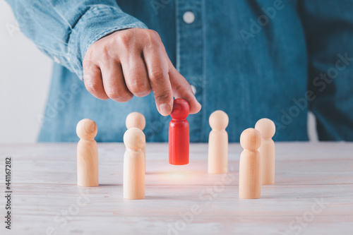 Εκτύπωση καμβά leadership business concept, leader teamwork power and confidence, hand holding leader to success business create idea, professional hand holding wooden figures selection leader  business conceptual