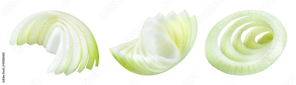Onion bulb slice and ring isolated.Cut onion bulb on white background. Slices, rings onion set. Full depth of field. With clipping path. - obrazy, fototapety, plakaty 