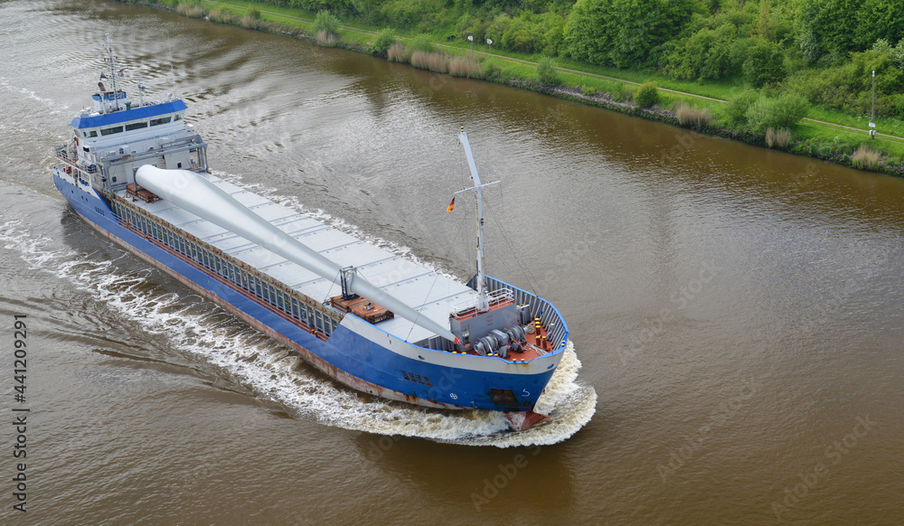 Obraz premium Mehrzweckschiff Alizee