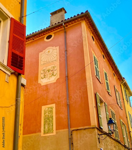 houses in La Seyne sur Mer photo