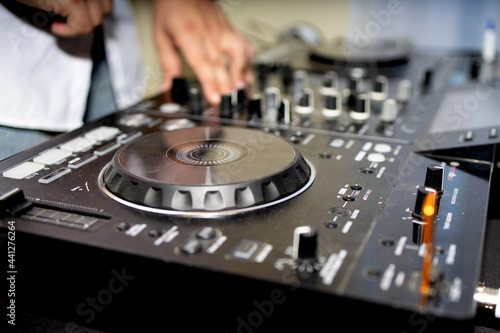 dj mixing console