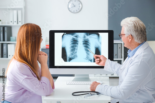 Patient visiting pulmonolog...