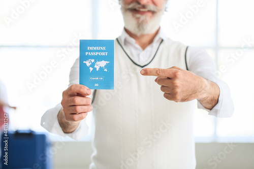 Male tourist with immune pa...